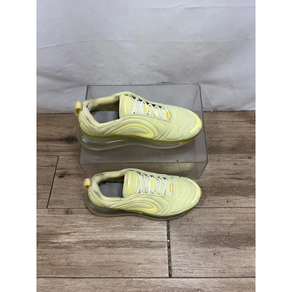 Nike Air Max 720 Women US 8 Yellow AT6176 302‎ Running Lifestyle Shoes